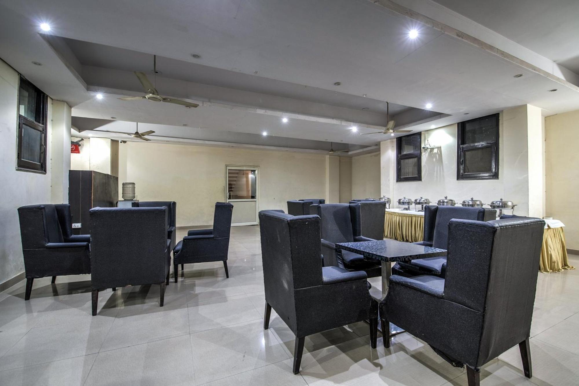 Hotel O Crosswinds Residency Indirapuram Luaran gambar