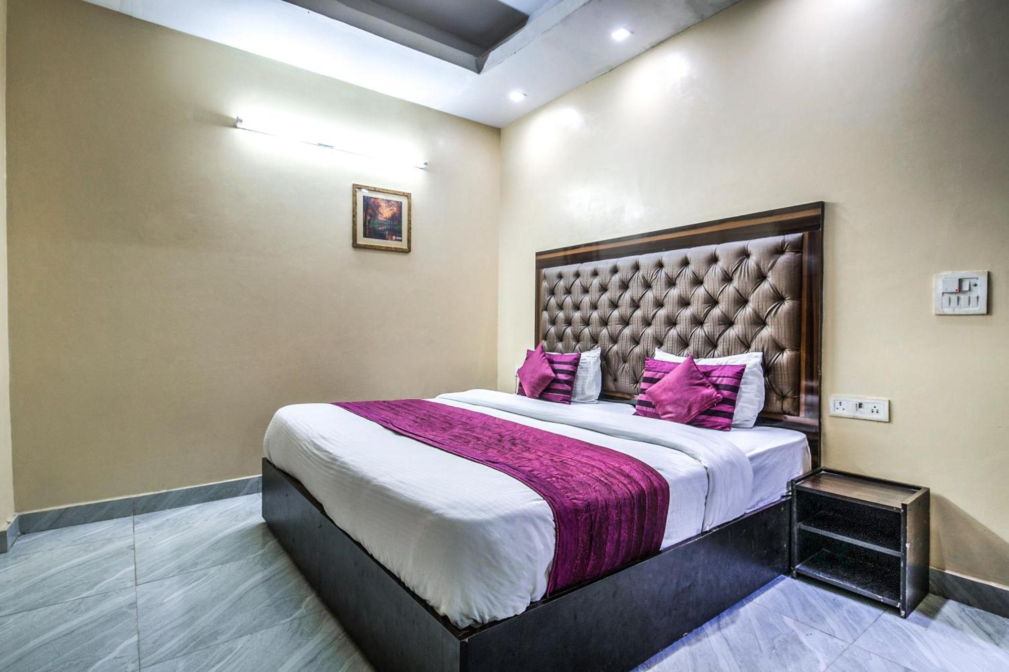 Hotel O Crosswinds Residency Indirapuram Luaran gambar